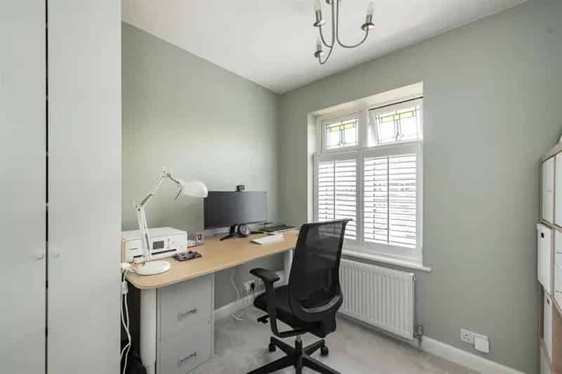 4 Bed Semi-Detached House for Sale