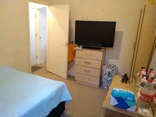 Flat For Rent in London, England