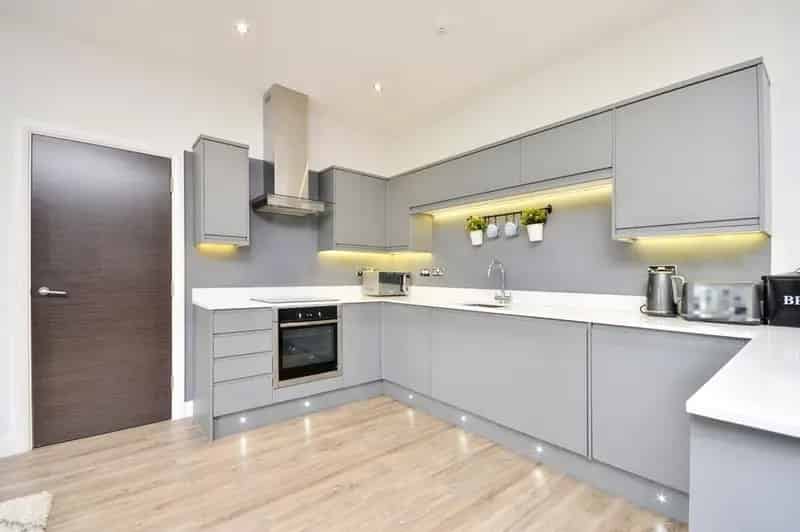 2 Bedroom Penthouse Apartment for Sale Wilmslow Cheshire