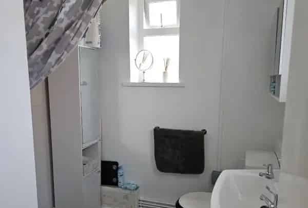 Ground Floor Maisonette With Gardens and Shed in Quiet Area