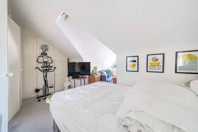One Bedroom Flat for Sale Muswell Hill Tenanted Investment