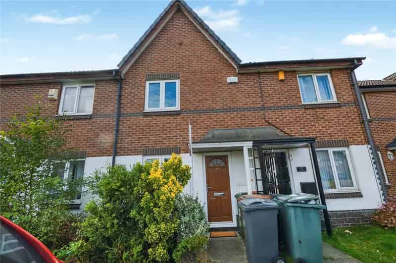 House For Sale , Leeds, England