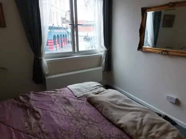 Large First Floor Flat Near Westbourne Park Station