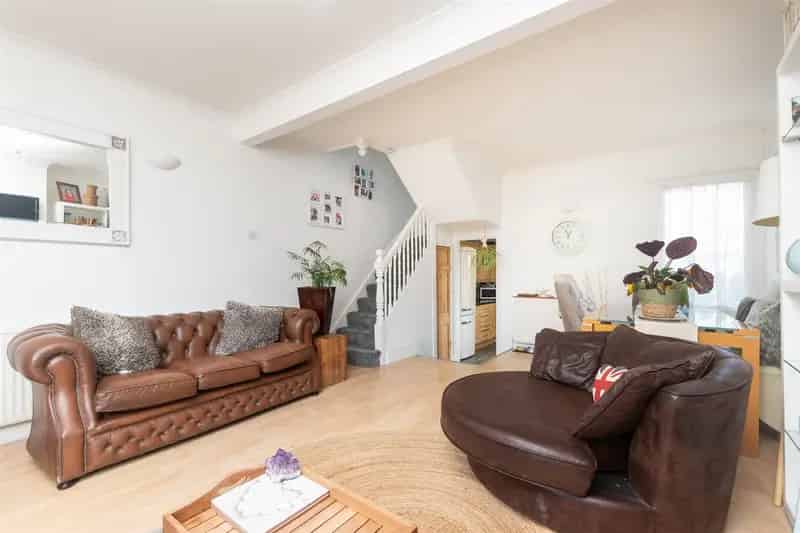 2 Bedroom Terraced House for Sale Sutton At Hone