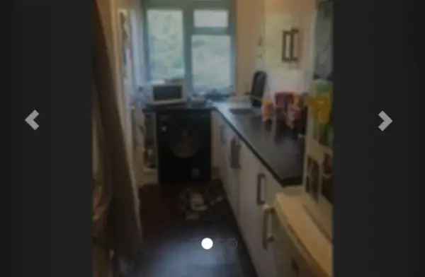 Flat For Rent in Dover, England