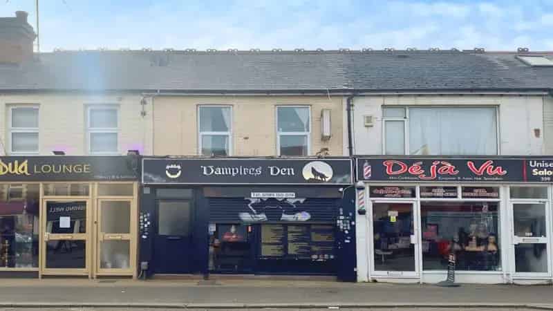 Commercial Mixed-Use Investment Property Restaurant Flat Reading