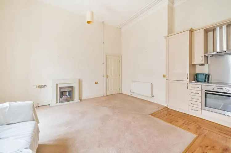 1 Bedroom Apartment for Sale in Cheltenham