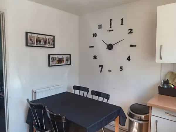 Lovely Spacious 2 Bed Flat Near Great Schools