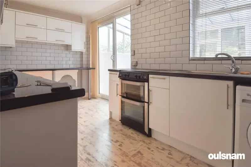 3 Bedroom Semi Detached House Near Longbridge Station