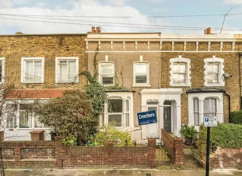 Four Bedroom Victorian House with Garden Potential for Extension Chain Free