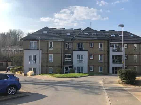 New Ground Floor Flat Coulsdon 30 Mins Central London