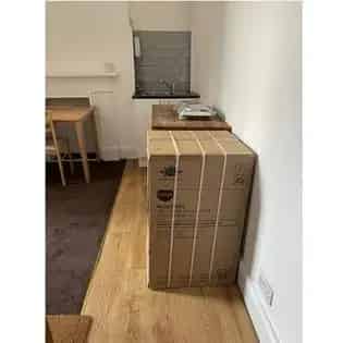 1 Room Studio Flat 31m² London All Bills Included