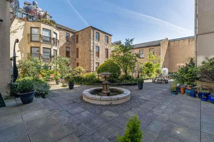 2 Bedroom Apartment for Sale in Glasgow Merchant City