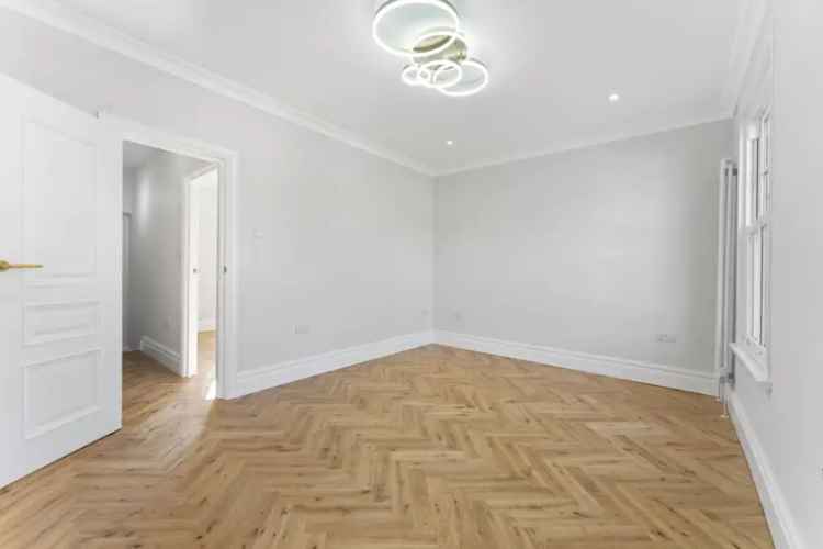 2 Bedroom Flat House to Rent