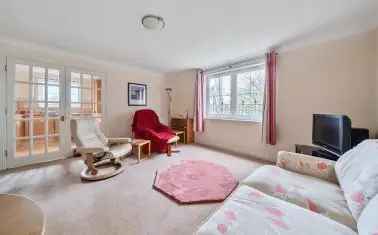 Flat For Sale in Meadfoot Road, Torquay, England