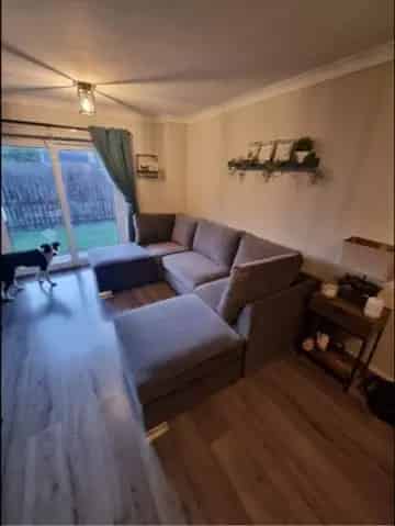 3 Bedroom Terrace House with Car Park