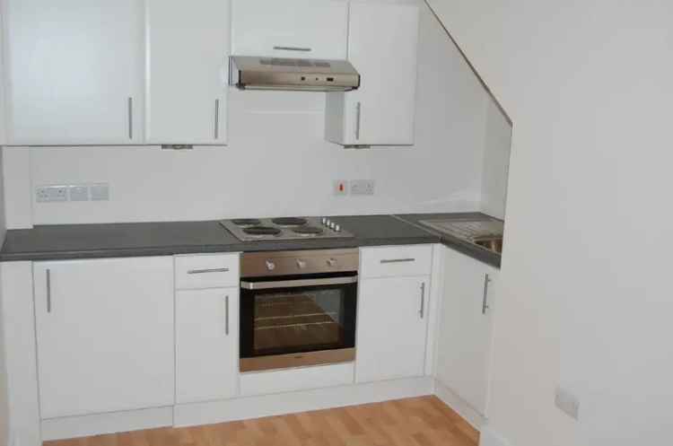 Flat To Rent Available Now