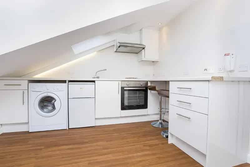 1 Bedroom Studio House to Rent