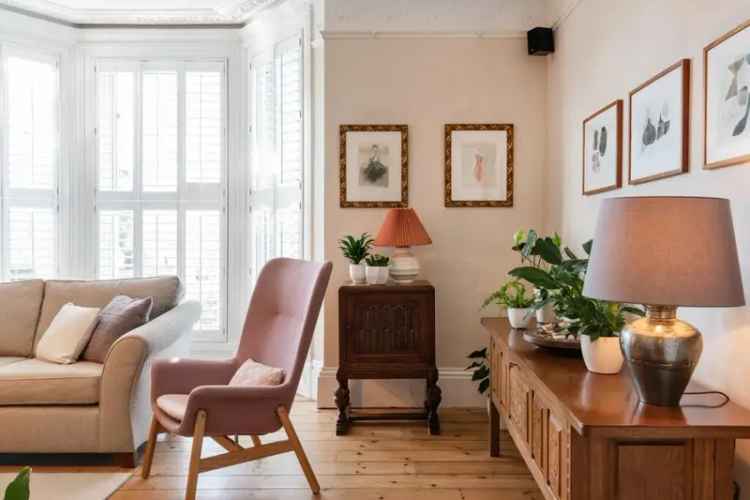 4 Bedroom Maisonette for Sale in Bath near City Centre