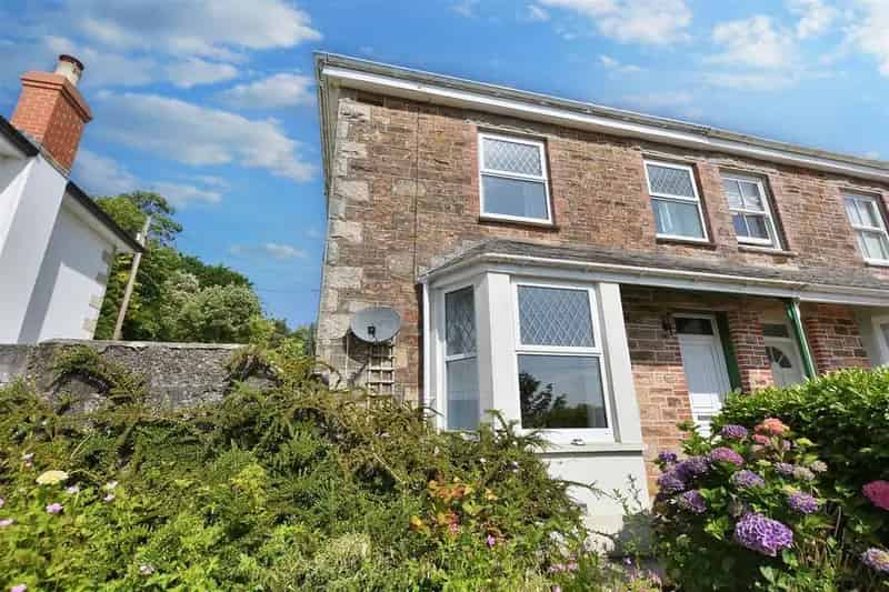 2 Bedroom Semi Detached House For Sale Redruth