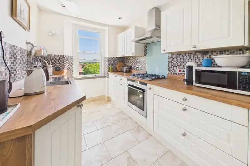 3 Bedroom Semi Detached House for Sale Clevedon