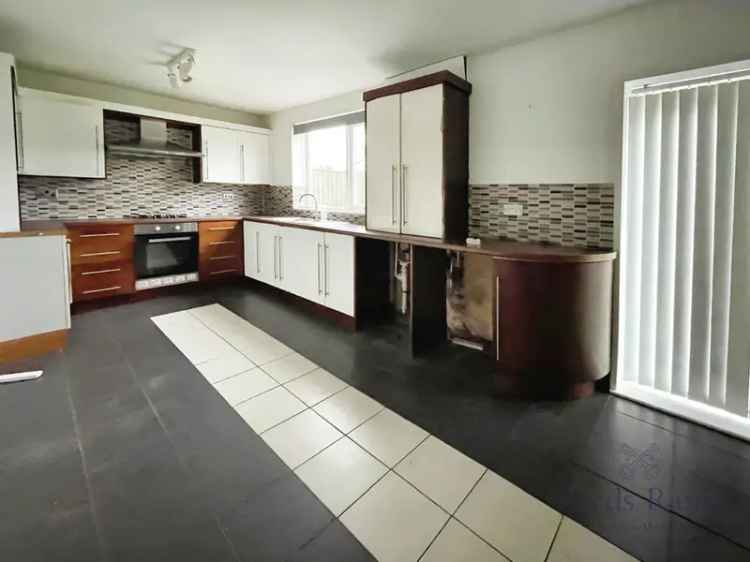 3 Bedroom Semi Detached House for Sale Liverpool