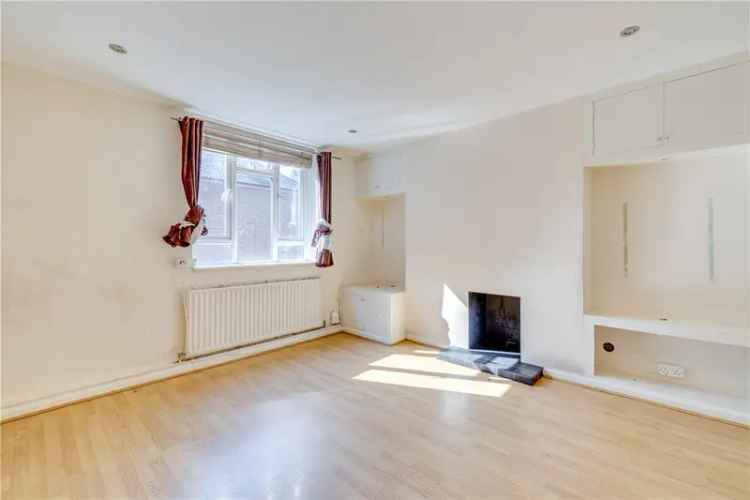 Apartment For Sale in London, England