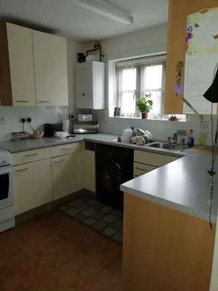 House For Rent in Newport, Wales