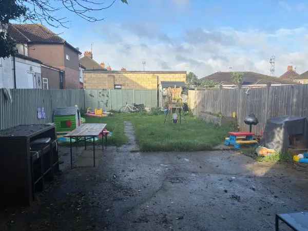 House For Rent in Cheltenham, England