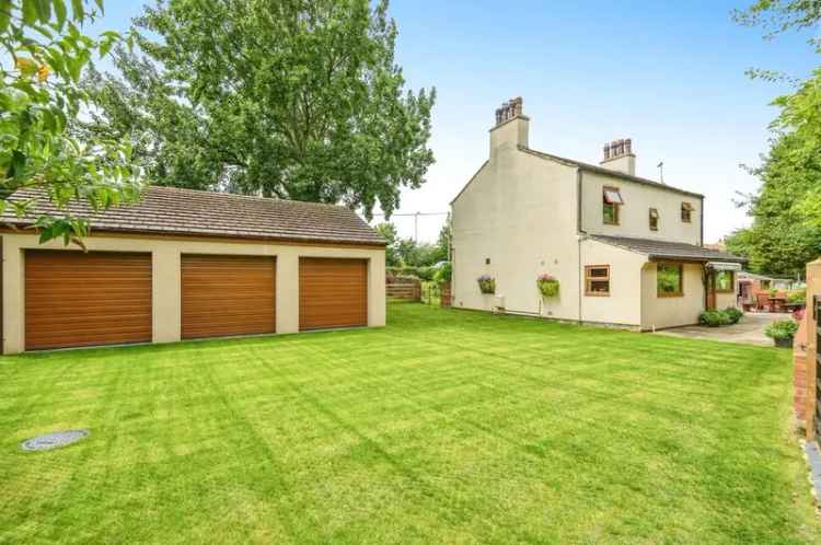 4 Bedroom Detached House for Sale Crofton West Yorkshire WF4