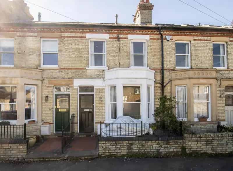4 Bedroom Victorian Terrace House for Sale near Castle Hill