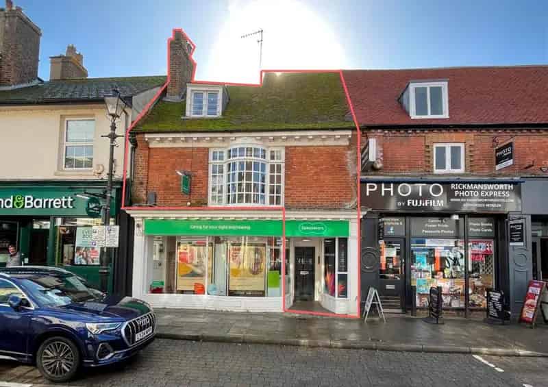 Rickmansworth Town Centre Character Offices To Let