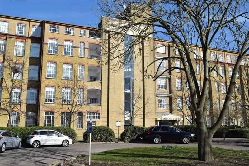 1 Bedroom Apartment for Sale in Chelmsford