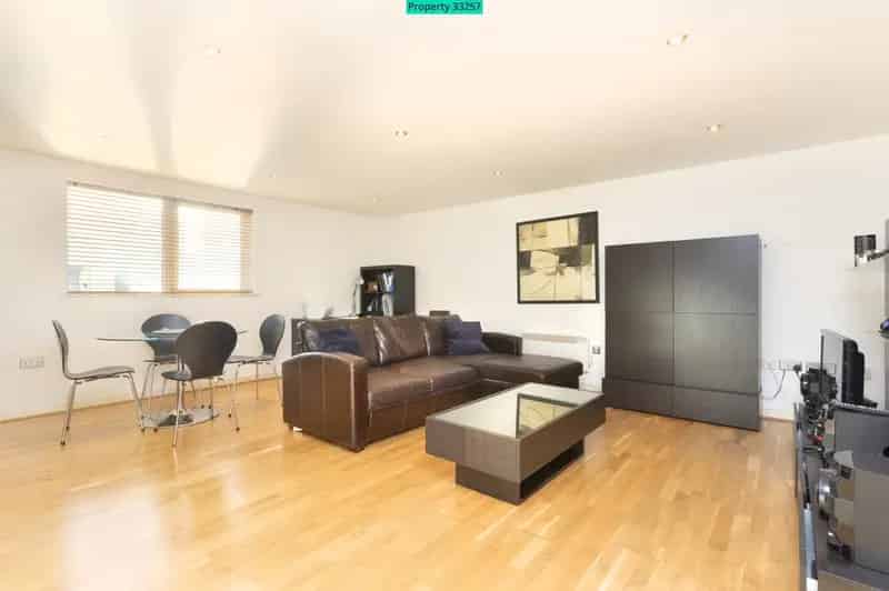 1 Bedroom Apartment Near Brighton Station