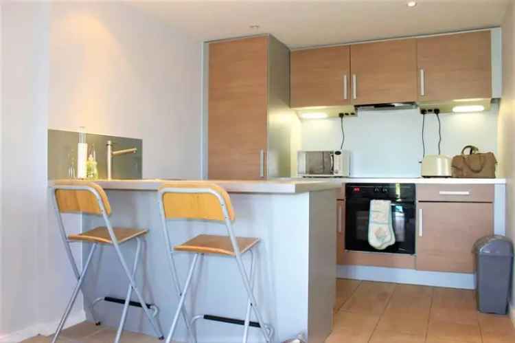 1 Bedroom Flat To Let in Trinity One Development