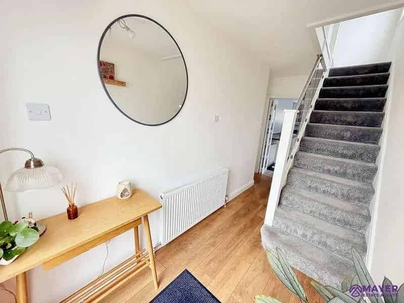 3 Bed Semi-Detached House Stunning Estuary Views
