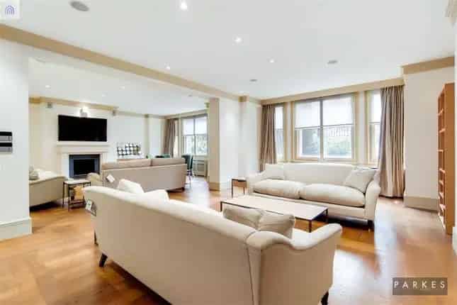 Luxury 2-Bed Apartment near Regent's Park