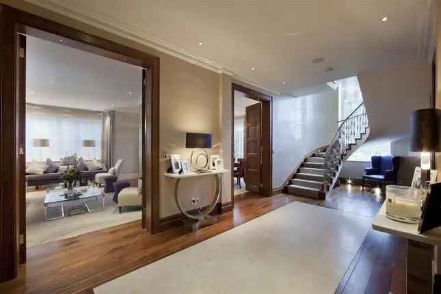 6 Bedroom Detached House for Sale Hampstead Garden Suburb NW11