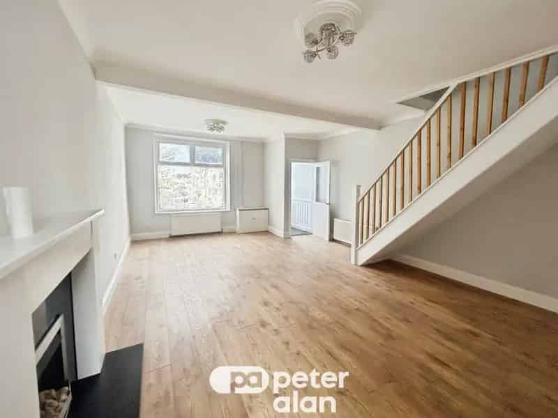 3 Bedroom House for Rent Zero Deposit Available