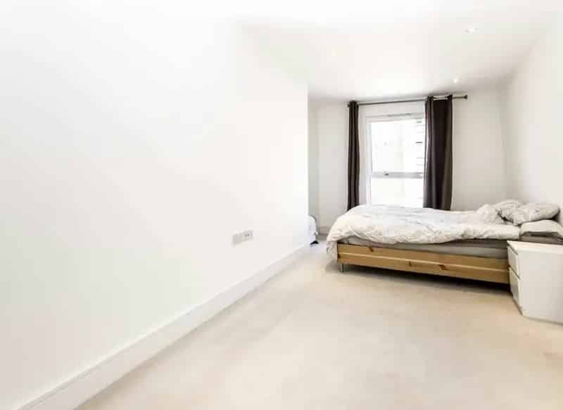 Flat For Sale , Skerne Road, London, England