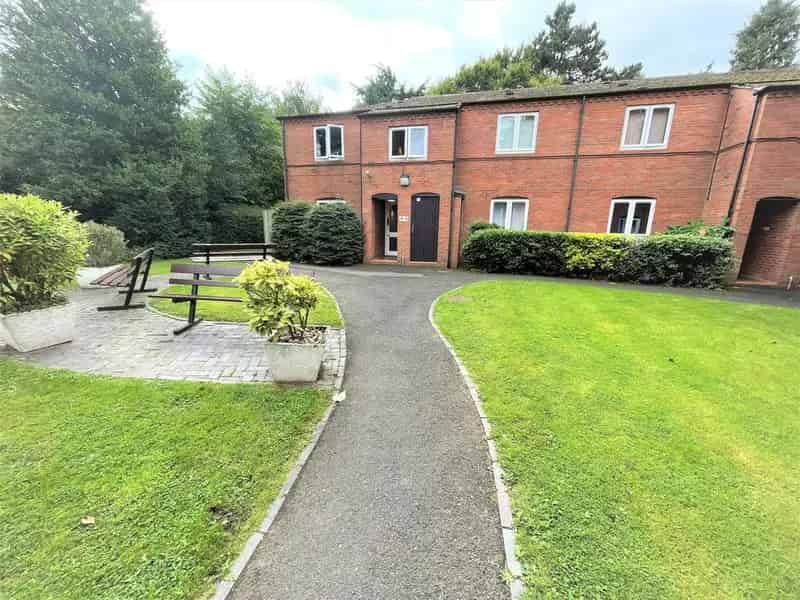 1 Bedroom Apartment to Rent Wake Green Road