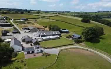 American Barn Conversion with Four Bedrooms and Paddock near Exmoor