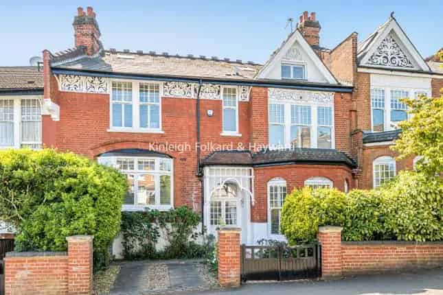 Edwardian House for Sale in Muswell Hill London