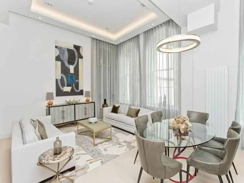 2 Bedroom Flat for Sale in Edinburgh West End