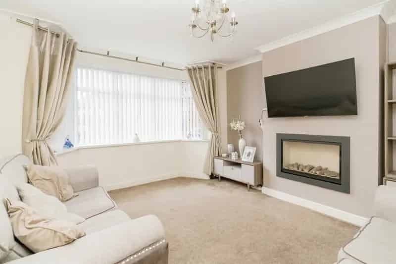 Three Bedroom House in Bramford Estate Dudley