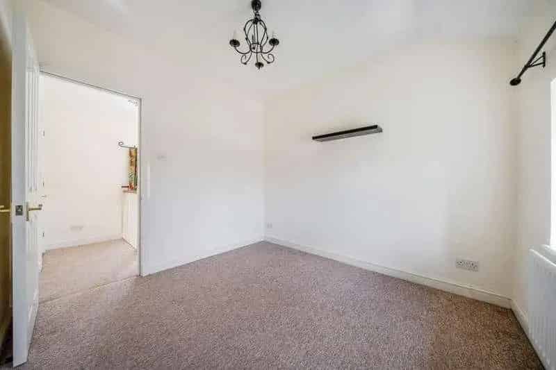 2 Bed Victorian Townhouse for Sale