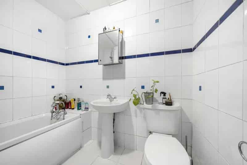 Stunning One Bedroom Flat Inchmery Road High Ceilings Large Reception