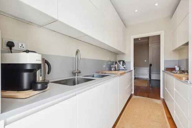 Flat to rent in Eaton Place, London SW1X