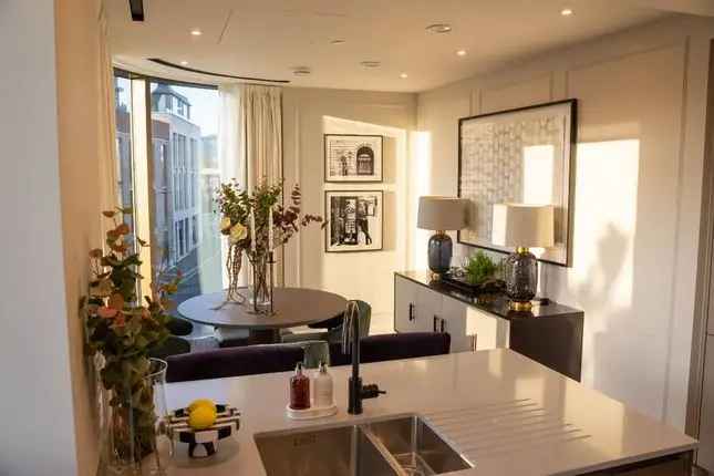 Flat for sale in Sands End Lane, London SW6