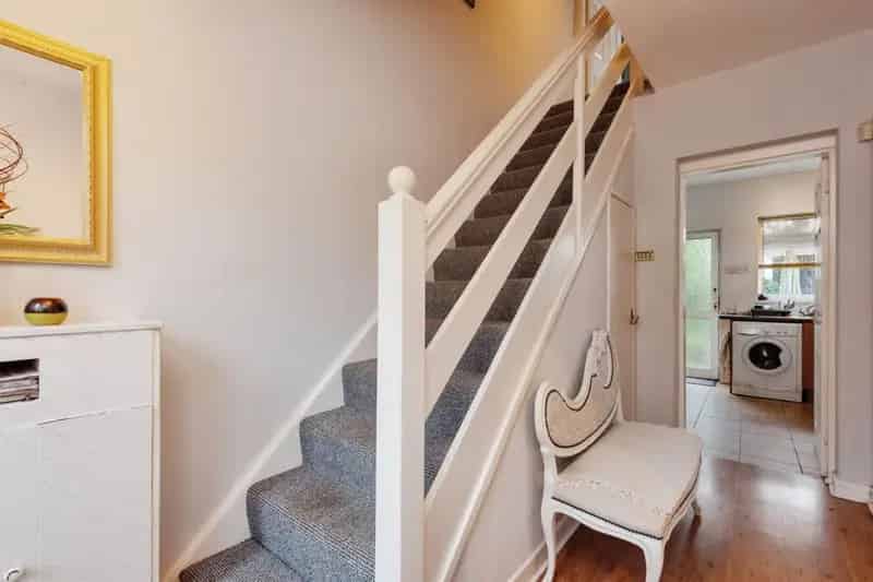 3 Bed Semi Detached Home with Double Garage and Garden